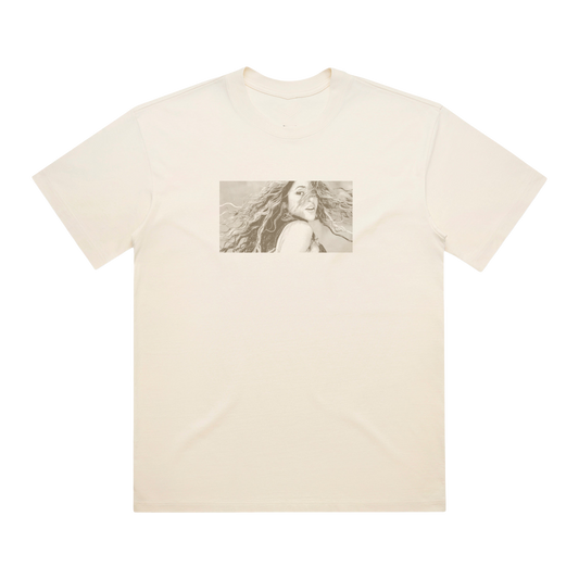 SHAKIRA PHOTO/ LIVE ECRU T